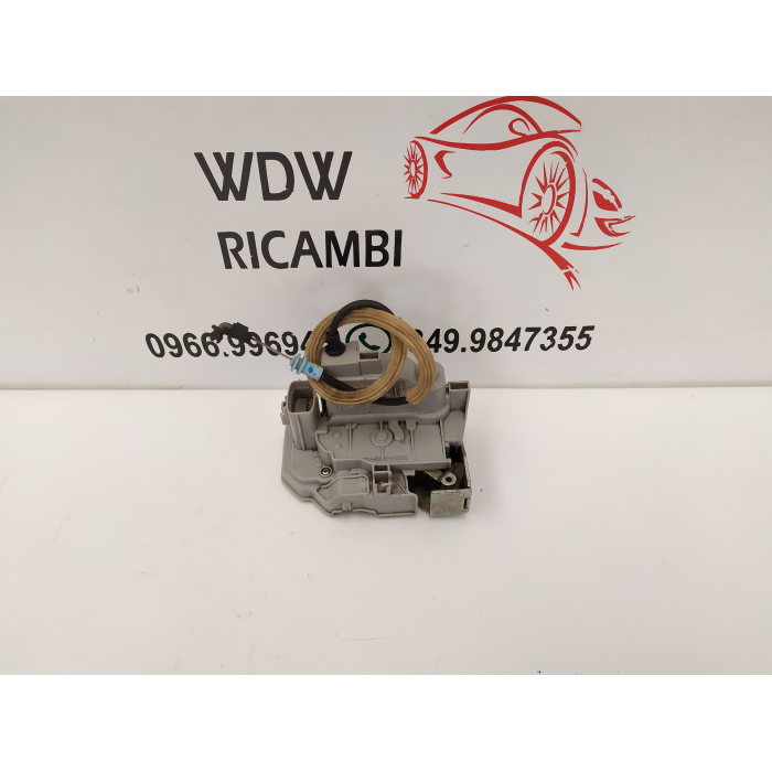 51833762 SERRATURA ELETTRICA PORTA POSTERIORE DESTRO DX USATO LANCIA YPSILON (312\319) 1.2 (DAL 2011 IN POI >) 