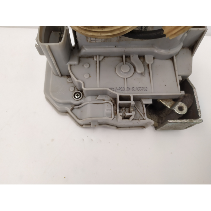 51833762 SERRATURA ELETTRICA PORTA POSTERIORE DESTRO DX USATO LANCIA YPSILON (312\319) 1.2 (DAL 2011 IN POI >) 