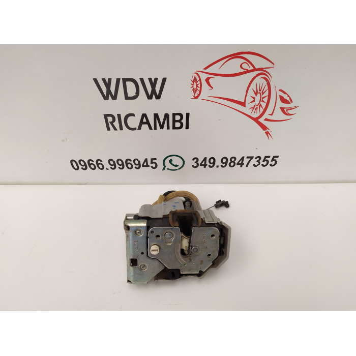 51833762 SERRATURA ELETTRICA PORTA POSTERIORE DESTRO DX USATO LANCIA YPSILON (312\319) 1.2 (DAL 2011 IN POI >) 