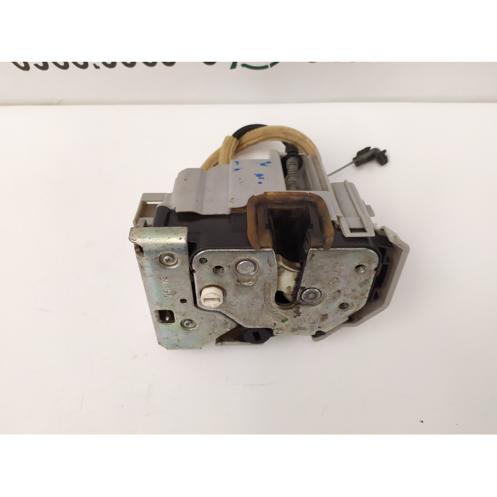 51833762 SERRATURA ELETTRICA PORTA POSTERIORE DESTRO DX USATO LANCIA YPSILON (312\319) 1.2 (DAL 2011 IN POI >) 
