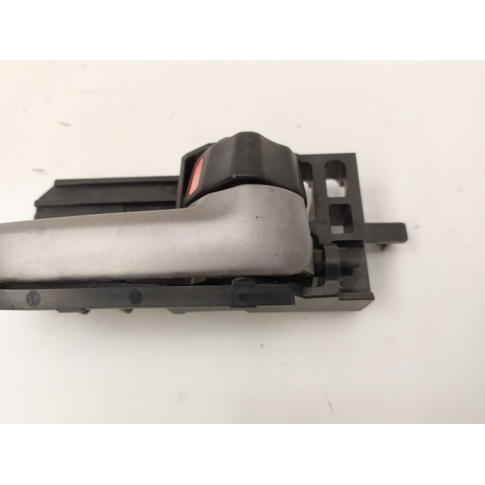 MANIGLIA INTERNA PORTA ANTERIORE DESTRO DX USATO FIAT SEDICI 16 4X4 1.9 (2005\2014) 2007