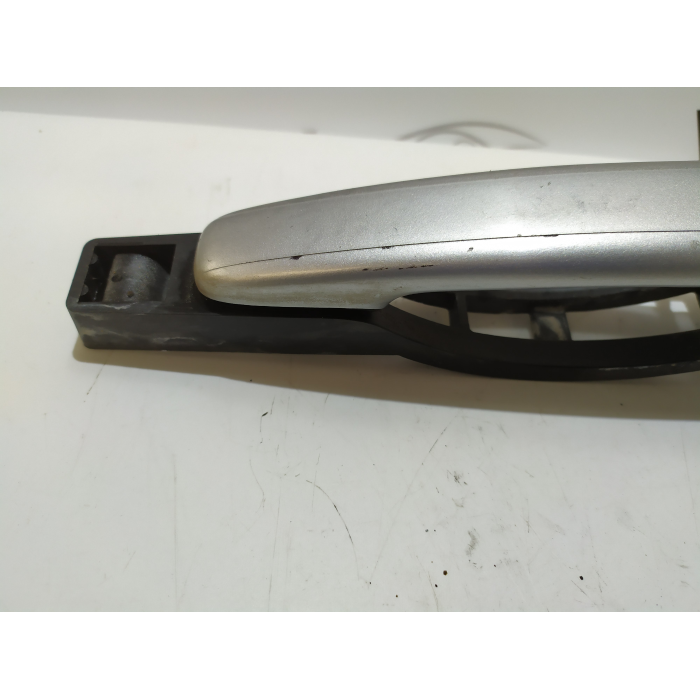 MANIGLIA ESTERNA PORTA ANTERIORE SINISTRO SX USATO PEUGEOT 307 SW 1.6 HDI (2001\2009)