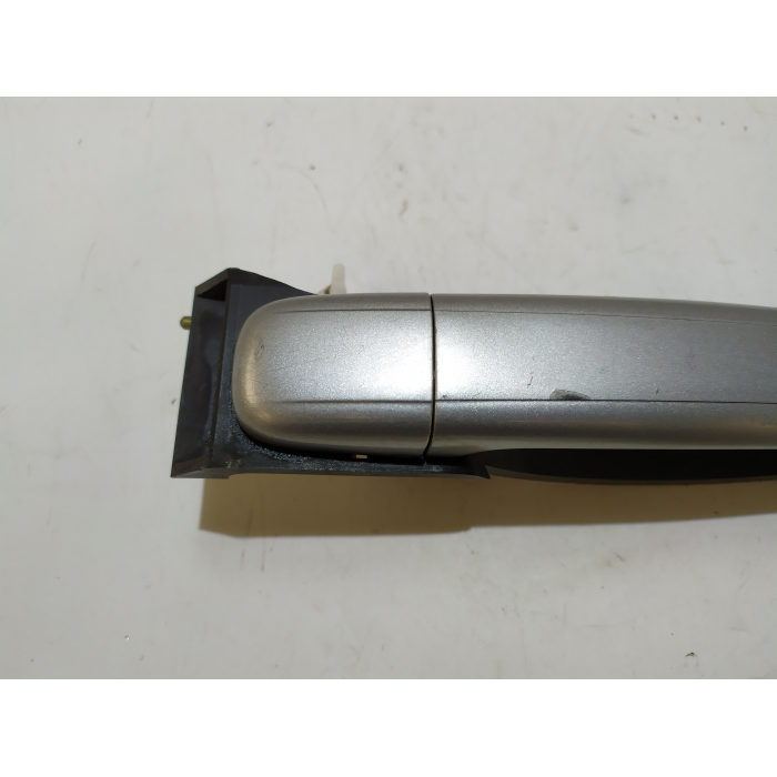 MANIGLIA ESTERNA PORTA POSTERIORE DESTRO DX USATO PEUGEOT 307 SW 1.6 HDI (2001\2009)