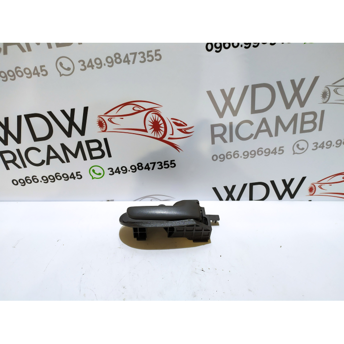MANIGLIA INTERNA PORTA LATO ANTERIORE DESTRO DX USATO PEUGEOT 107 1.0 (2005\2014) 