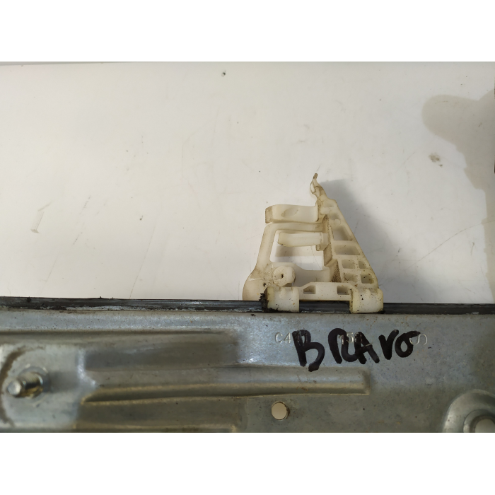 ALZAVETRO MANUALE PORTA POSTERIORE POST SINISTRO SX USATO FIAT BRAVO (2007\2014) 