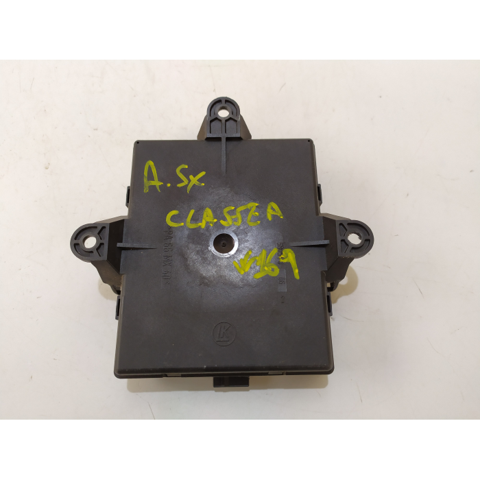 A1698204326 CENTRALINA PORTA ANTERIORE SINISTRO SX USATO MERCEDES CLASSE A (W169) 2.0 (2004\2012)