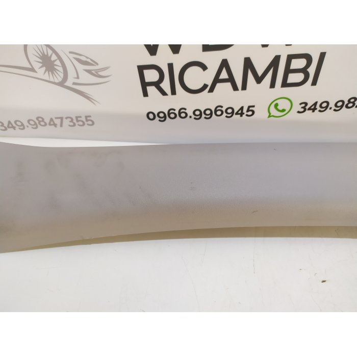 735538490 MASCHERINA MONTANTE ANTERIORE SINISTRO SX USATO FIAT PANDA (312\319) (DAL 2012 IN POI >)