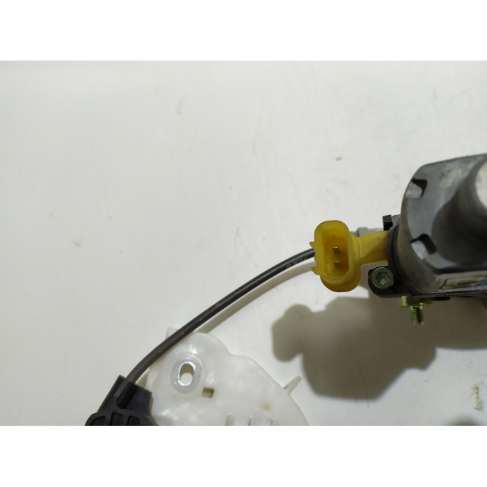 83450-H8000 ALZAVETRO ELETTRICO 2 PIN PORTA POSTERIORE SINISTRO SX KIA STONIC (DAL 2017 IN POI>)