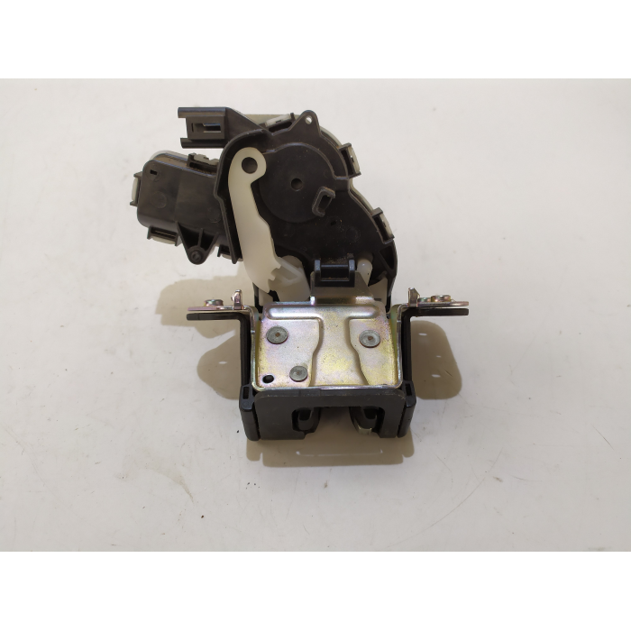 SERRATURA CHIUSURA PORTELLONE POSTERIORE POST USATO MAZDA KE CX-5 (2012\2016)