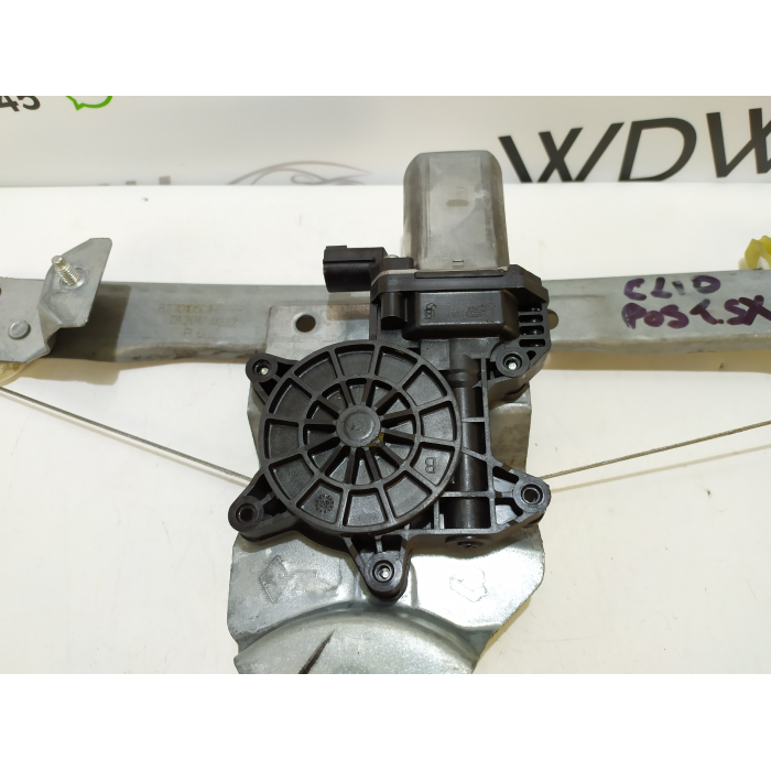 827010501R ALZAVETRO PORTA POSTERIORE SINISTRO SX USATO RENAULT CLIO IV (2012\2019) 