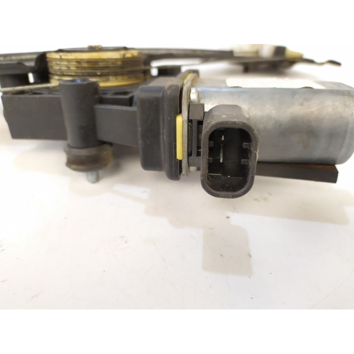 518762670 ALZAVETRO PORTA ANTERIORE DESTRO DX USATO FIAT 500 1.3 (DAL 2007 IN POI >) 