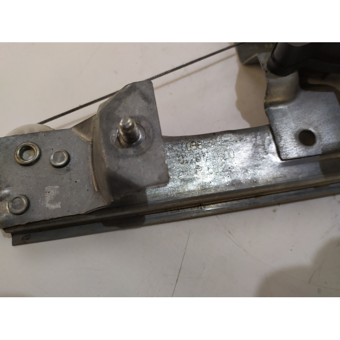 7008880R ALZAVETRO ELETTRICO PORTA POSTERIORE DESTRO DX USATO RENAULT CLIO IV (2012\2019) 