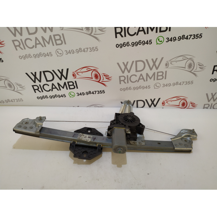 827211031R ALZAVETRO ELETTRICO PORTA POSTERIORE SINISTRO SX USATO DACIA SANDERO 1.0 (2012\2020) 