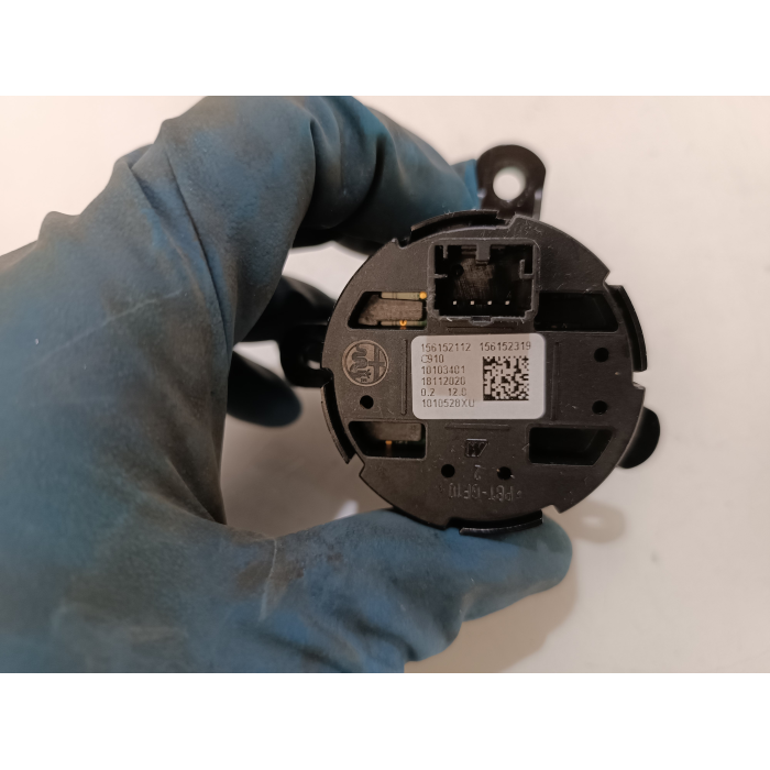 156152112 PULSANTE INTERRUTTORE COMANDO STAZIONE VOLUME USATO ALFA ROMEO STELVIO Q4 QUADRIFOGLIO 2.9 (DAL 2016 IN POI >)