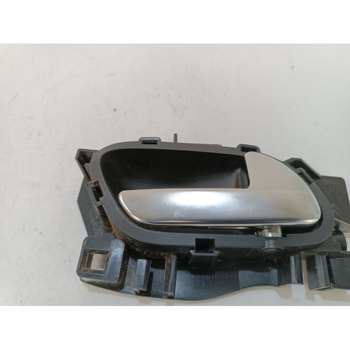 96555516VV MANIGLIA INTERNA APRI PORTA ANTERIORE DESTRO DX USATO PEUGEOT 208 1.4 (2012\2019) 