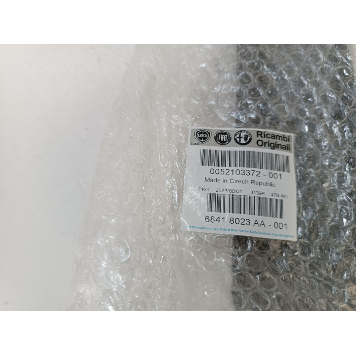 68418023AA GRIGLIA SFIATO PRESSIONE ARIA PORTELLONE POSTERIORE POST NUOVO JEEP RENEGADE (BU) (DAL 2014 IN POI >)