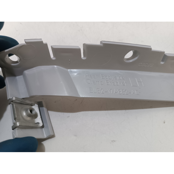 LR035105 STAFFA PARAURTI POSTERIORE SINISTRO SX NUOVO LAND ROVER RANGE ROVER EVOQUE L538 1° (2011\2018) 