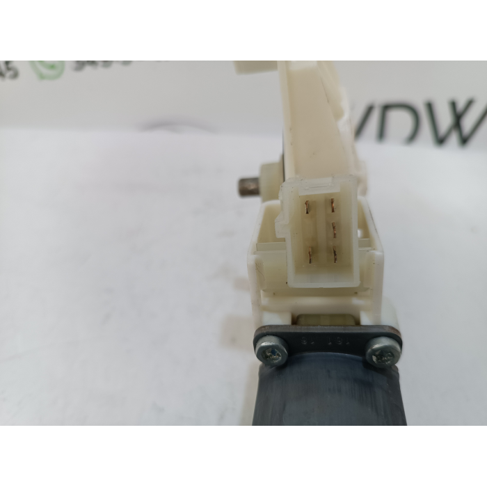 A2469065100 MOTORINO ALZAVETRO ANTERIORE SINISTRO SX USATO MERCEDES CLASSE A W176 \ GLA X156