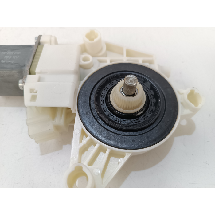 A2469065100 MOTORINO ALZAVETRO ANTERIORE SINISTRO SX USATO MERCEDES CLASSE A W176 \ GLA X156
