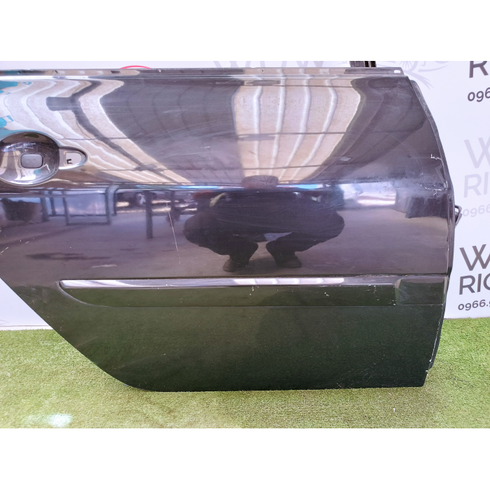 PORTA PORTIERA SPORTELLO POSTERIORE DESTRO DX USATO RENAULT SCENIC MEGANE SW 1.5 (2002\2010)
