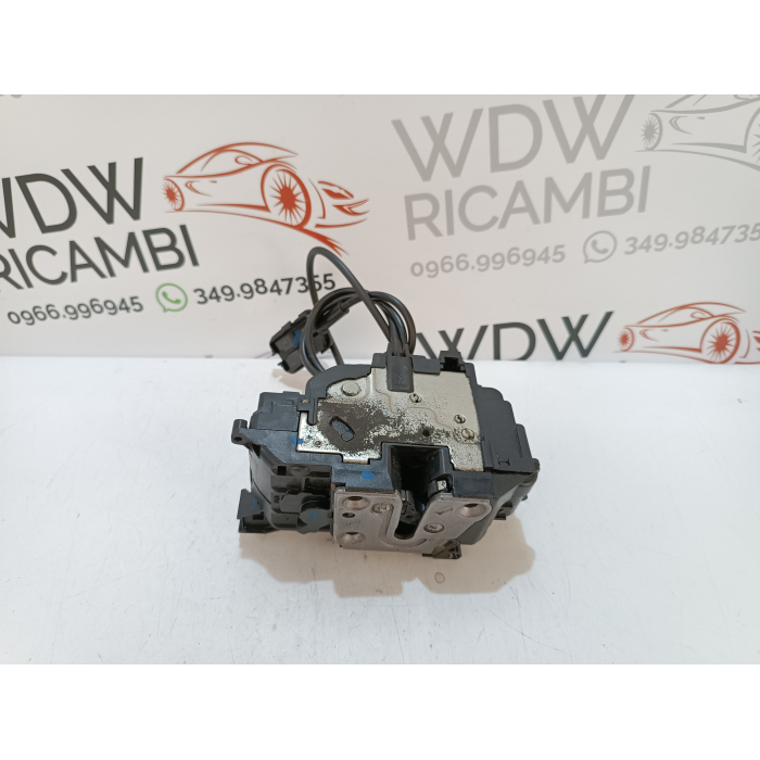 SERRATURA CHIUSURA PORTA POSTERIORE DESTRO DX USATO RENAULT CLIO 1.5 SPORTOUR (2007\2013)