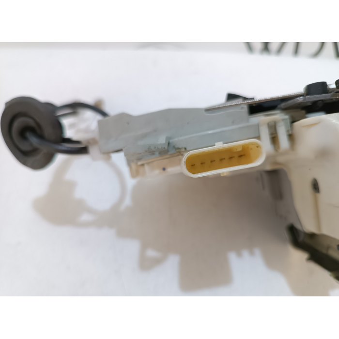 8K0839016C ART.27338 SERRATURA PORTA POSTERIORE DESTRO DX USATO AUDI A4 (B8) 2.0 TDI (2007\2015)