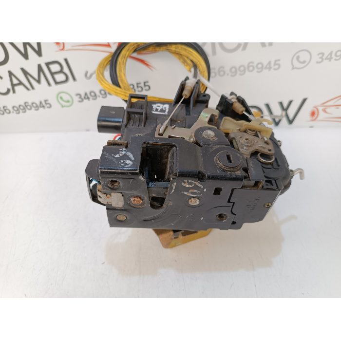 SERRATURA CHIUSURA PORTA POSTERIORE DESTRO DX USATO AUDI A6 (C5) (1997\2004)