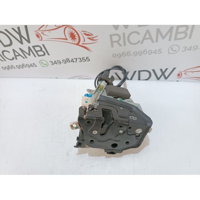 8J1837016C SERRATURA CHIUSURA PORTA ANTERIORE DESTRO DX USATO AUDI A1 (8X1) (2010\2018) 3P 3 PORTE