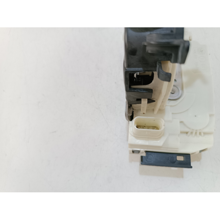 A1667200435 ART.27441 SERRATURA CHIUSURA PORTA ANTERIORE DESTRO DX USATO MERCEDES CLASSE A W176 3° (2012\2018)