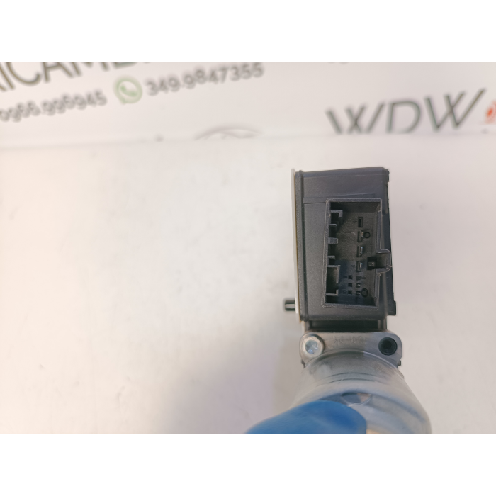 5Q0959408D MOTORINO ALZAVETRO ELETTRICO 5 PIN PORTA POSTERIORE DESTRO DX USATO VW T-ROC T ROC (DAL 2017 IN POI >)