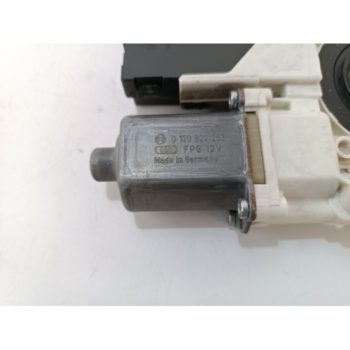 8P4959802D MOTORINO ALZAVETRO PORTA POSTERIORE DESTRO DX USATO AUDI A3 (8P) (2003\2012)