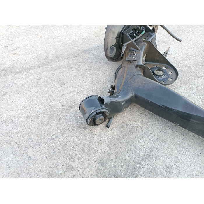 H8A061942 PONTE ASSALE COMPLETO POSTERIORE POST USATO KIA RIO (YB) 1.2 2017-2020 G4LA