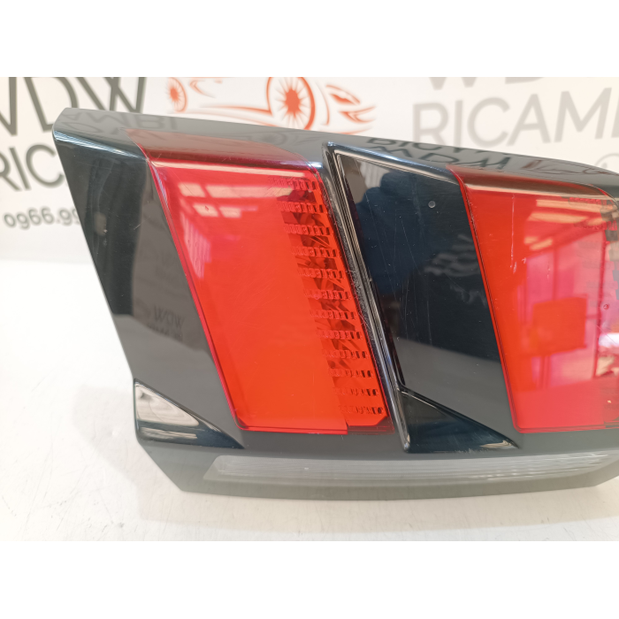 9810477880 FANALE STOP INTERNO POSTERIORE SINISTRO SX USATO PEUGEOT 3008 2° (2016\2020) 