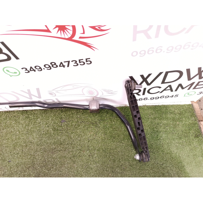 2Q0411303M BARRA STABILIZZATRICE ANTERIORE ANT USATO VW POLO 1.0 (AW1 \ F) (DAL 2017 IN POI >)