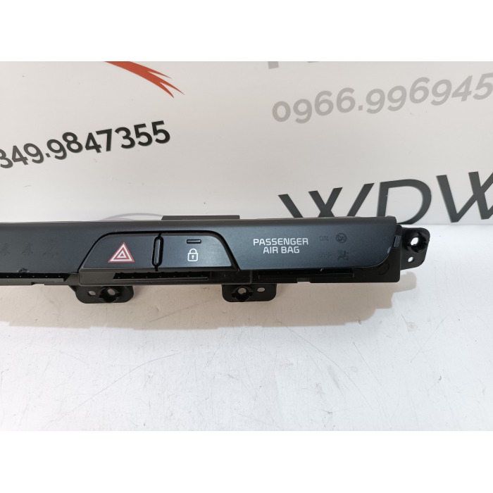 93790H8010WK PULSANTIERA CENTRALE COMANDI USATO KIA RIO (YB) 1.2 (DAL 2017 IN POI >)