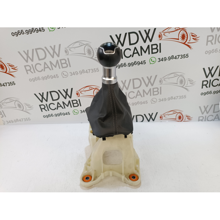 43700-XXXXX LEVA POMELLO CUFFIA CAMBIO MANUALE USATO KIA RIO (YB) 1.2 DAL 2017 AL 2020 