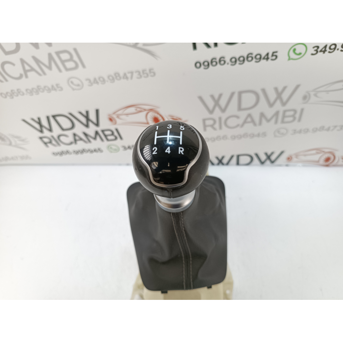 43700-XXXXX LEVA POMELLO CUFFIA CAMBIO MANUALE USATO KIA RIO (YB) 1.2 DAL 2017 AL 2020 