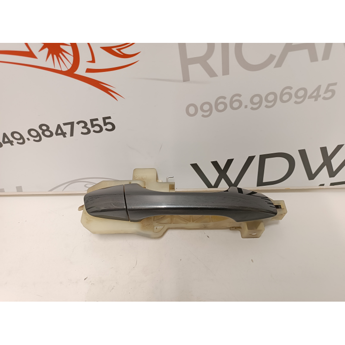 MANIGLIA ESTERNA APRI PORTA ANTERIORE ANT DESTRO DX KIA RIO (YB) (DAL 2017 IN POI >)