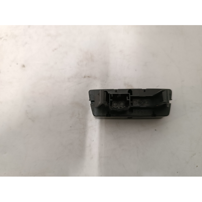 156129212 PULSANTE COMANDO APERTURA PORTELLONE POSTERIORE ALFA ROMEO STELVIO 2016 IN POI 