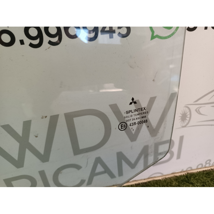 VETRO SCENDENTE POSTERIORE SINISTRO SX USATO MITSUBISHI COLT ANNO 2009 RESTYLING