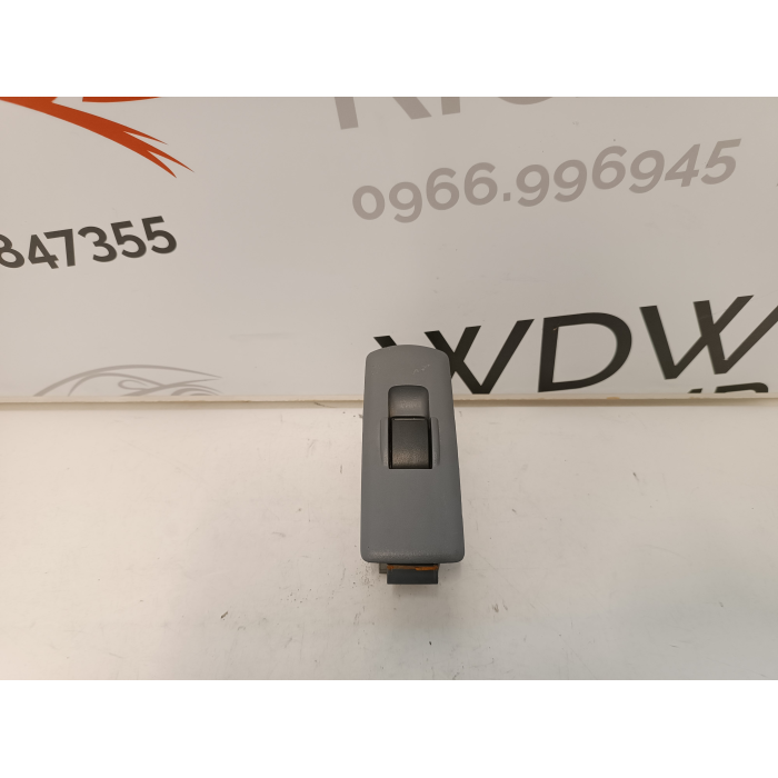 MN141019 PULSANTE INTERRUTTORE ALZAVETRO VETRO POSTERIORE DESTRO MITSUBISHI COLT 2004-2012