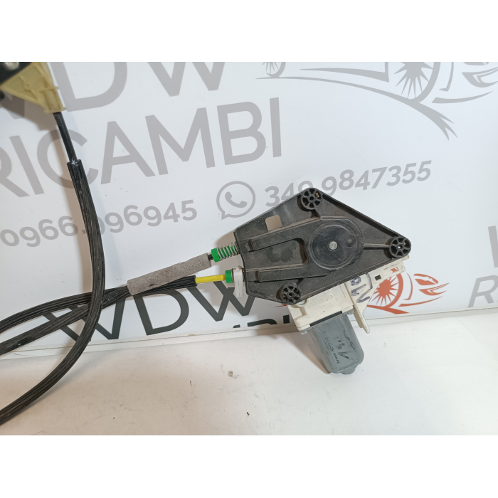 8X3837462A MECCANISMO MOTORINO ALZAVETRO ANTERIORE DESTRO AUDI A1 8X 3P 2010-2018