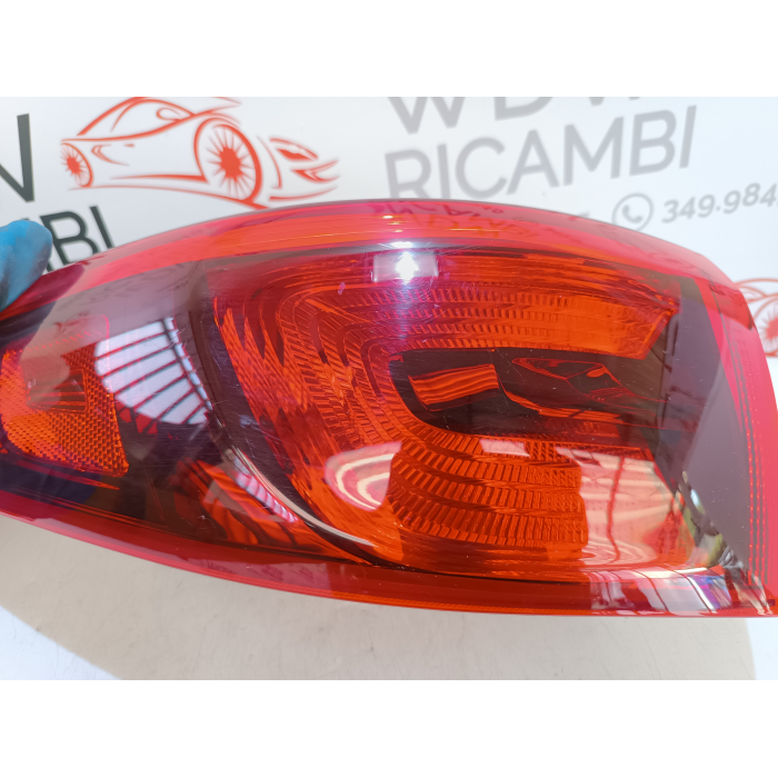 92401-F10 FANALE FANALINO STOP ESTERNO POSTERIORE SINISTRO KIA SPORTAGE (QL) 4° (2016\2021)  