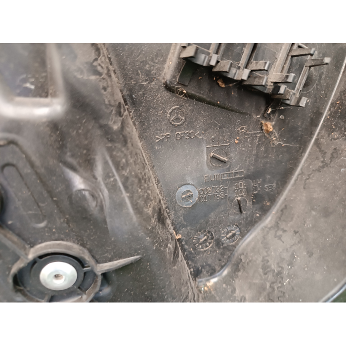 C08732-108 ALZAVETRO PANNELLO ANTERIORE SINISTRO MERCEDES CLASSE E (W213) (DAL 2016 IN POI >)