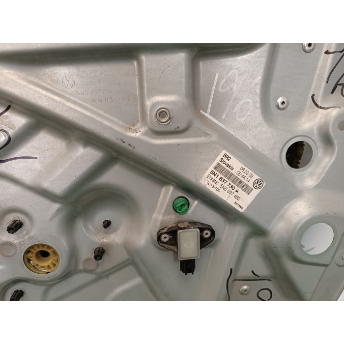 5N0837756 ALZAVETRO PANNELLO ANTERIORE DESTRO VW TIGUAN (5N) 2.0 TDI (2007\2016) 5N1837730A