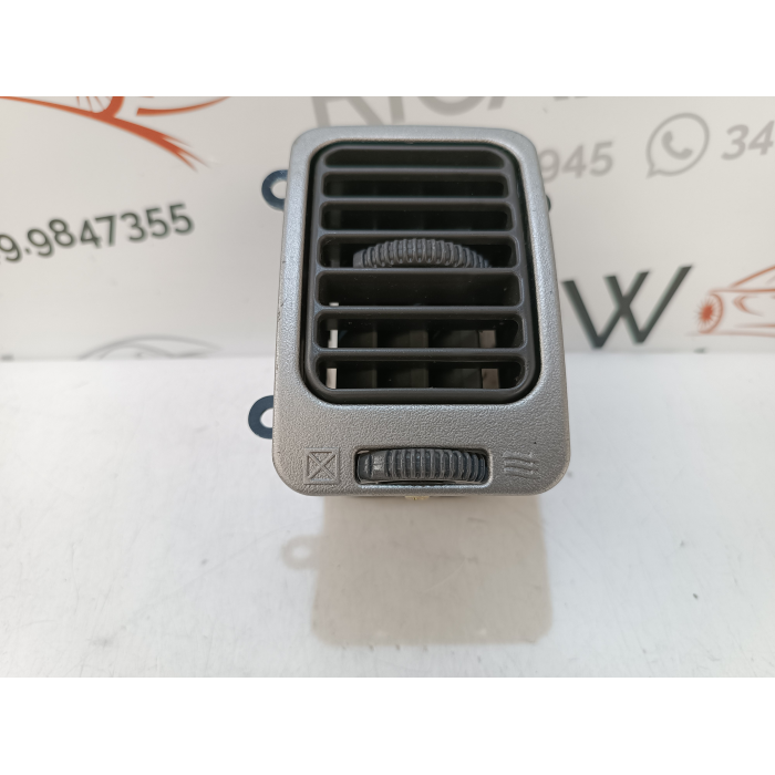 SPC00427 BOCCHETTA ARIA CRUSCOTTO LATO DESTRO USATO MITSUBISHI L200 3° SERIE (1996\2005)