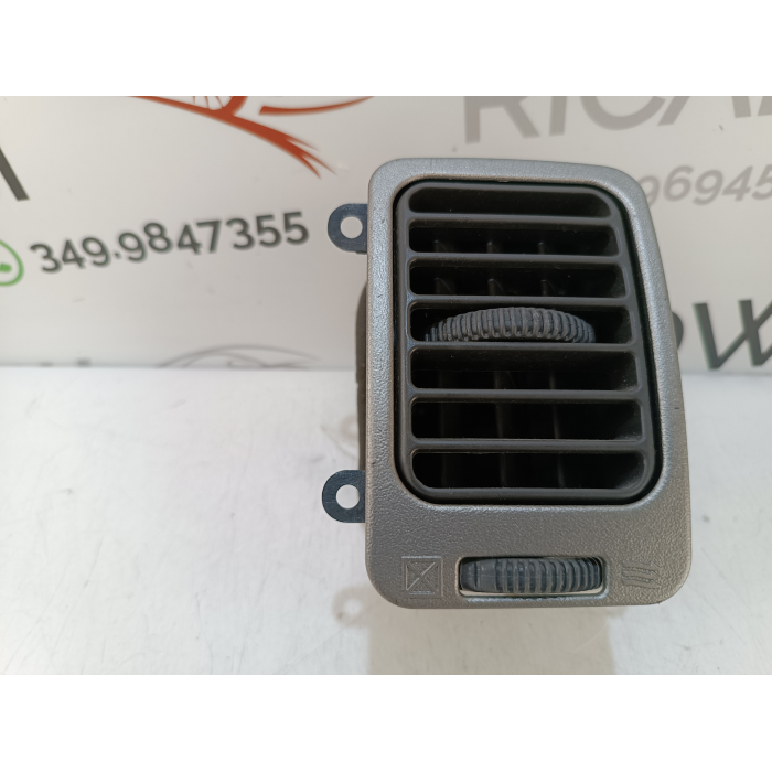 SPC00427 BOCCHETTA ARIA CRUSCOTTO LATO DESTRO DX MITSUBISHI L200 3° SERIE (1996\2005)