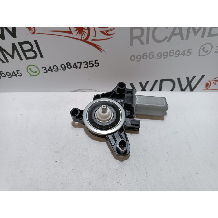 A0009060808 MOTORINO ALZAVETRO POSTERIORE SINISTRO MERCEDES GLA (H247) (DAL 2020 IN POI >)