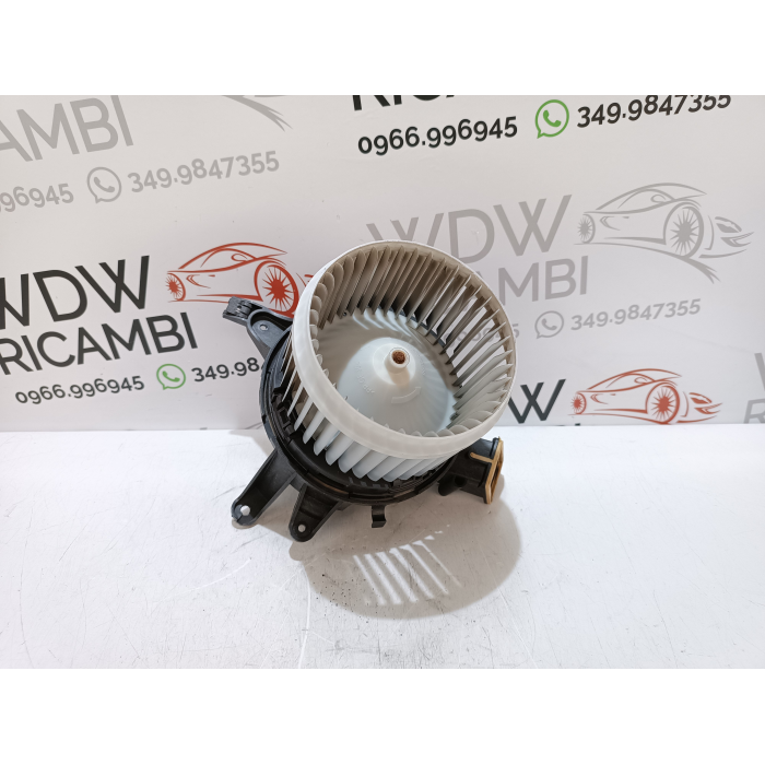 5R2230100 MOTORINO VENTOLA ABITACOLO FIAT 500L 1.6 MTJ (DAL 2012 IN POI >) 5U3830000