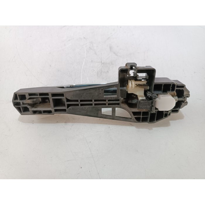 MANIGLIA ESTERNA PORTA POSTERIORE DESTRO FIAT 500L 1.6 MTJ (DAL 2012 IN POI >) 